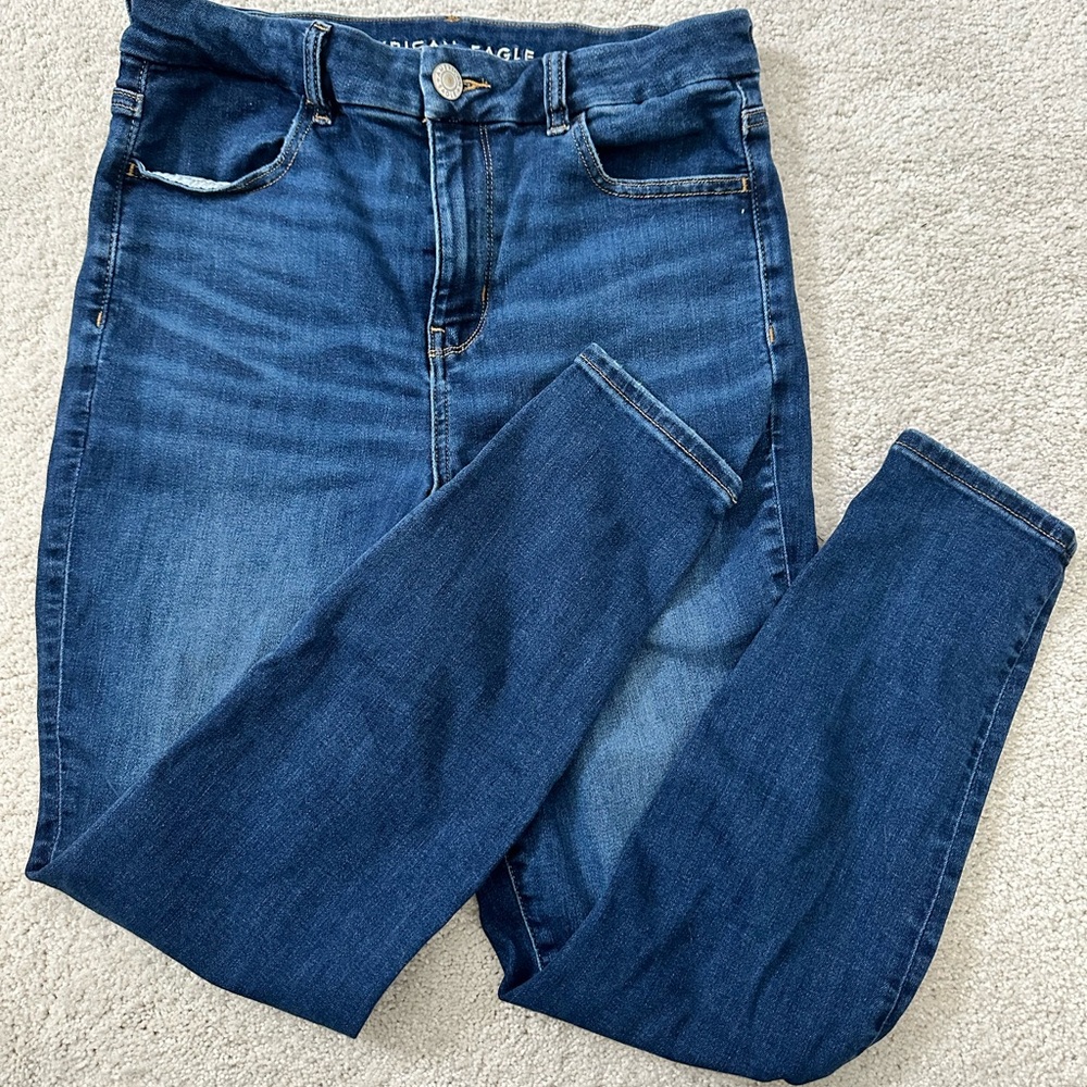 American Eagle Curvy Hi-Rise Jegging